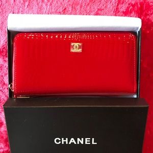 SOLD!   Gorgeous red CHANEL wallet!
